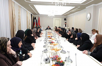 В Махачкале наградили активистов Комитета семей воинов Отечества