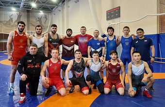 Дагестанские борцы представят Россию на Первенстве Европы