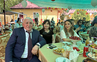 Депутат Госдумы Абдулхаким Гаджиев поздравил воспитанников социально-реабилитационного центра в преддверии Дня защиты детей