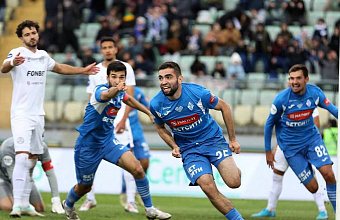 «Динамо» упустило победу в матче с «Акроном»