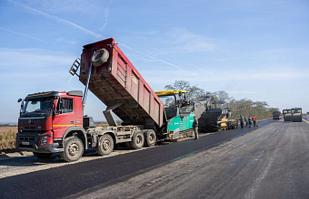 Федеральные дорожники приступили к укладке асфальта на обходе Хасавюрта