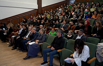 В школе Дербента состоялось родительское собрание по вопросам подготовки к ОГЭ и ЕГЭ