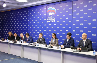 «Единая Россия» и Минпросвещения РФ дали поручения регионам по программам капремонта и строительства объектов образования