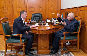 Заур Аскендеров встретился с первым Президентом Дагестана Муху Алиевым