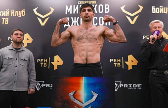 Вадим Мусаев одержал досрочную победу на турнире «Бойцовский клуб РЕН ТВ»