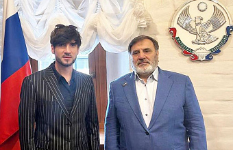 Депутат Госдумы РФ Сайгидпаша Умаханов выразил готовность поддержать Центр сирот «Добрые руки» в получении жилья