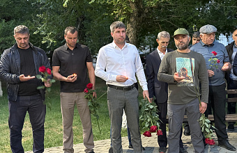 В Тарумовке прошли памятные мероприятия, посвященные Дню памяти и скорби