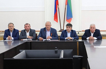 Вопрос исполнения бюджета рассмотрели на заседании Собрания депутатов Табасаранского района