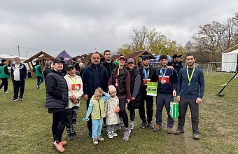 Мэр Буйнакска Махач Абдулмуслимов наградил победителей «Гонки героев»