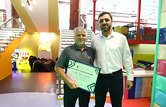 В Хасавюрте состоялась благотворительная акция «Собери ребенка в школу»