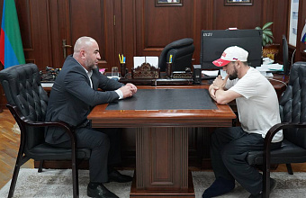 Замир Гаджимурадов провел рабочую встречу с участником СВО