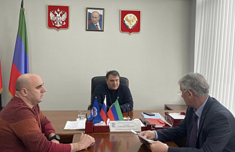 Сайгидпаша Умаханов выслушал обращения граждан в рамках региональной недели