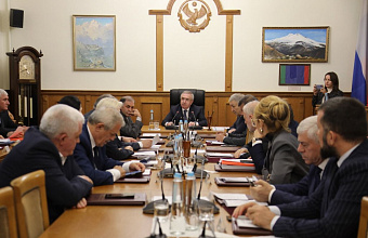 Президиум Народного Собрания рассмотрел проекты федеральных законов