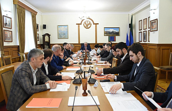 Обсуждение ряда законопроектов прошло в Народном Собрании РД