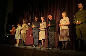 В Даргинском театре ко Дню Победы представили патриотический спектакль