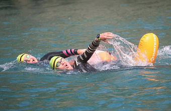 Сильнейшие пловцы России преодолели 3000 м по реке Сулак в рамках «Кубка чемпионов»