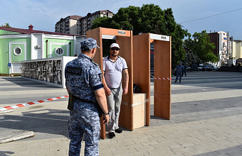 Росгвардейцы обеспечили правопорядок во время празднования Дня России в Дагестане