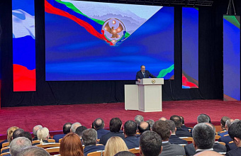 Сергей Меликов: «Подключение к сервисам Московской электронной школы может стать решением проблемы обеспеченности учебниками»