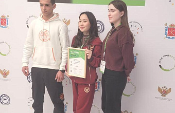 Гасан Гасанов поздравил дагестанскую команду-победительницу финала Всероссийского чемпионата «Профессионалы» в Санкт-Петербурге