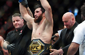 Заур Аскендеров поздравил бойца Магомеда Анкалаева с победой