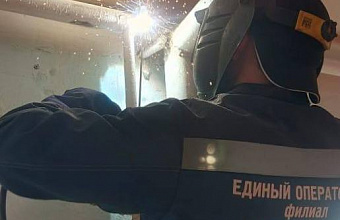 Дагестанская бригада подготовила школу в Запорожской области к зиме