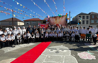 Патриотическая акция «Мы дети Героев — мы вместе» прошла в Махачкале