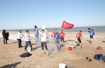 Дагестанцы поддержали международную акцию по обливанию холодной водой