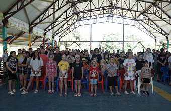 Более 450 человек собрало празднование Дня России в лагере «Солнечный берег»