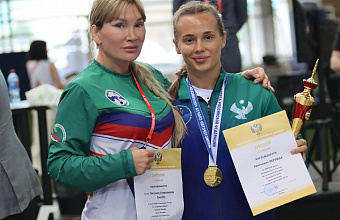 Дагестанки завоевали на Чемпионате России по женской борьбе пять медалей