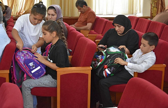 Благотворительная акция «Собери ребенка в школу» прошла в Дербентском районе