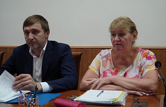 В Каспийске обсудили готовность к единому дню голосования