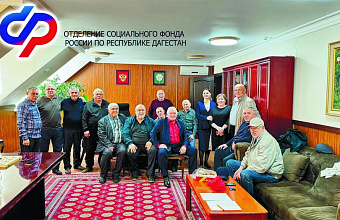 В кизилюртовском центре общения старшего поколения состоялся шахматный турнир