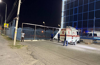 В Хасавюрте продолжается демонтаж конструкций, нарушающих установленные нормы