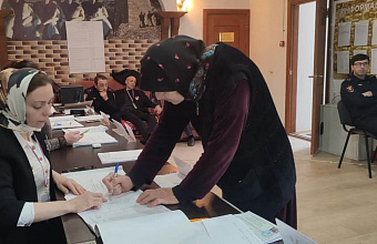 В Гунибском районе продолжается второй день голосования за Президента РФ