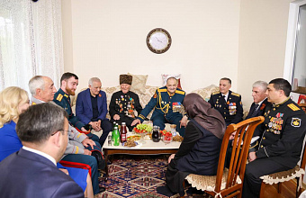 В Махачкале благоустроят дворы по просьбе Героя России, ветерана Ибрагим-Паши Садыкова