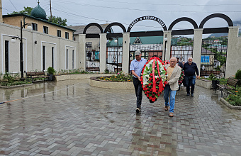 В Ахвахском районе прошел траурный митинг, посвященный Дню памяти и скорби